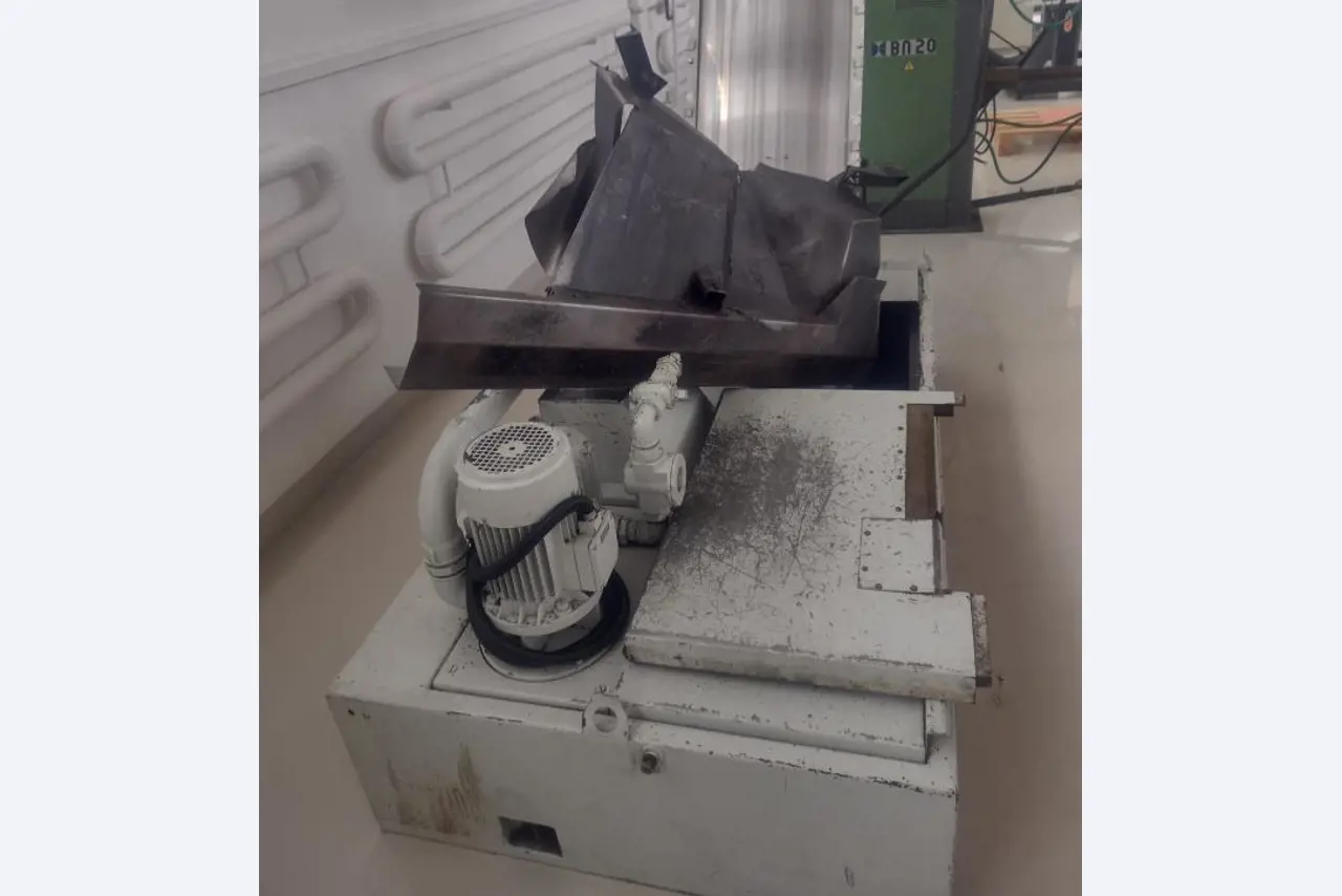 Industrieroboter, Metallbearbeitungsmaschinen sowie Mess- und Prüfgeräte etc.-6